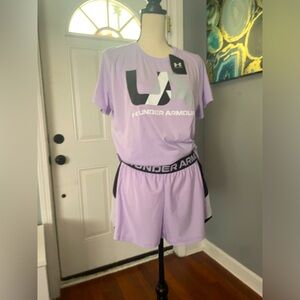 NWT Under Amor sports outfit T shirt/Shorts lavender Size Large